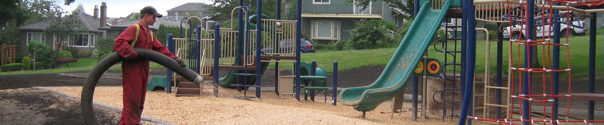 Playground wood chip installation