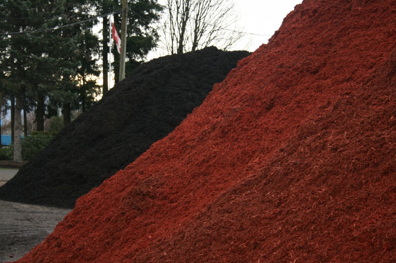 Denbow coloured mulch